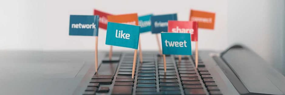 social media Social media marketing with AI