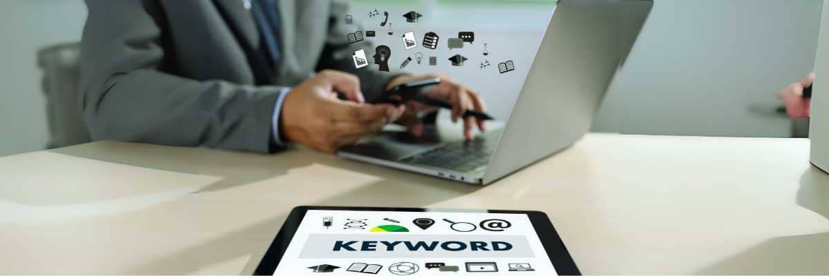 ai tools can help you find relevant and high-ranking keywords to use